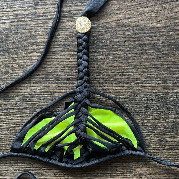 AGENT PROVOCATEUR - BIKINI - SIZE 3 - HAND CRAFTED -BLACK/NEON GREEN - BEAUTIFUL - Picture 2 of 5